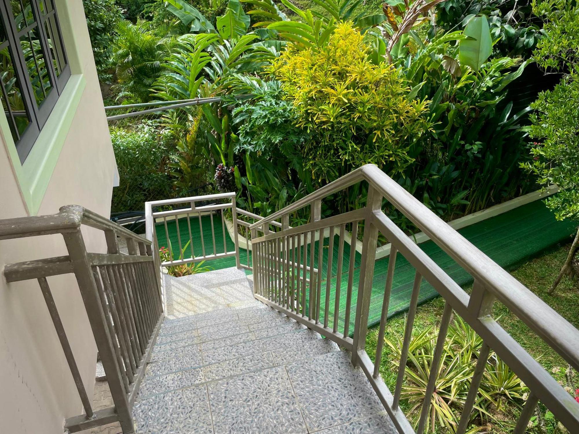 Belle Montagne Holiday Apartments Grand Anse  Eksteriør billede