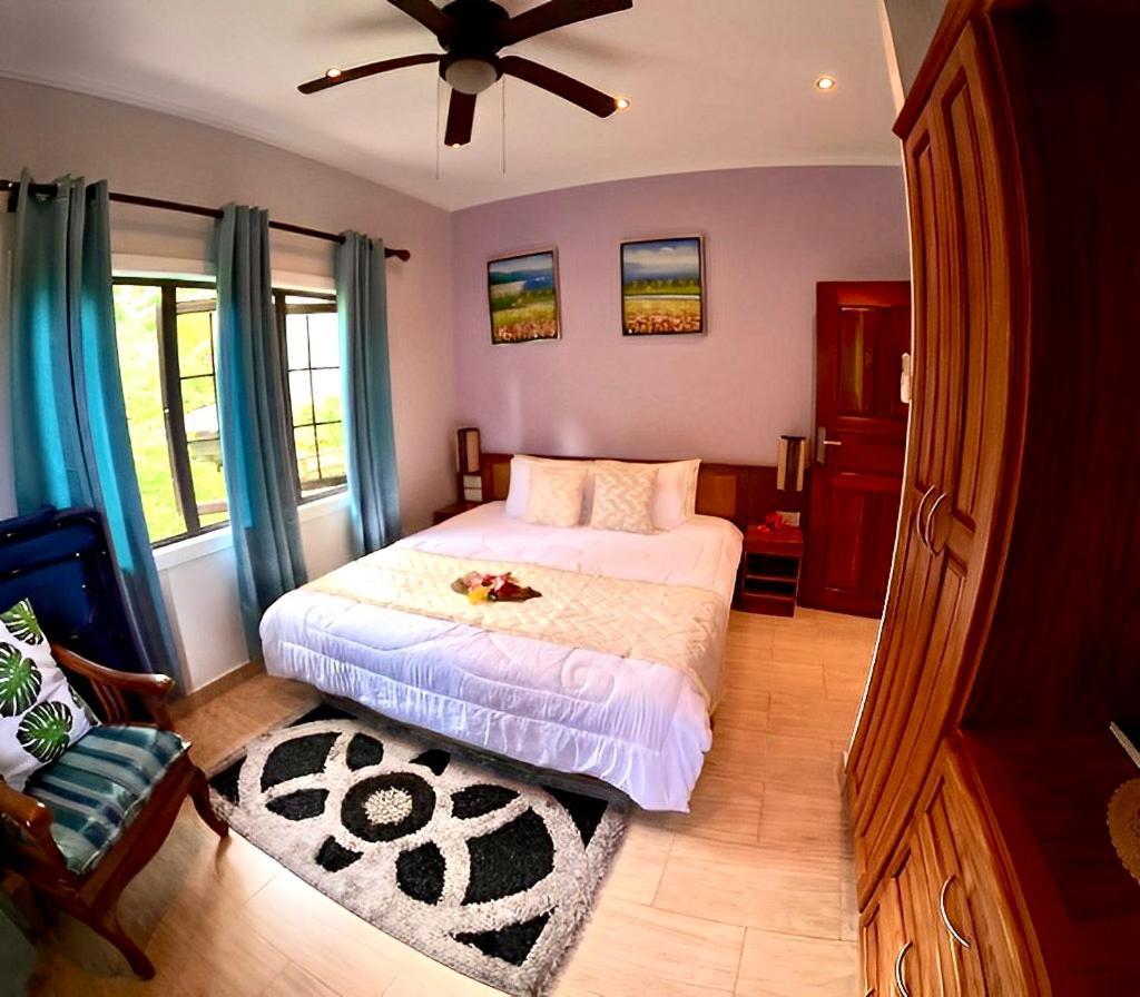 Belle Montagne Holiday Apartments Grand Anse  Værelse billede